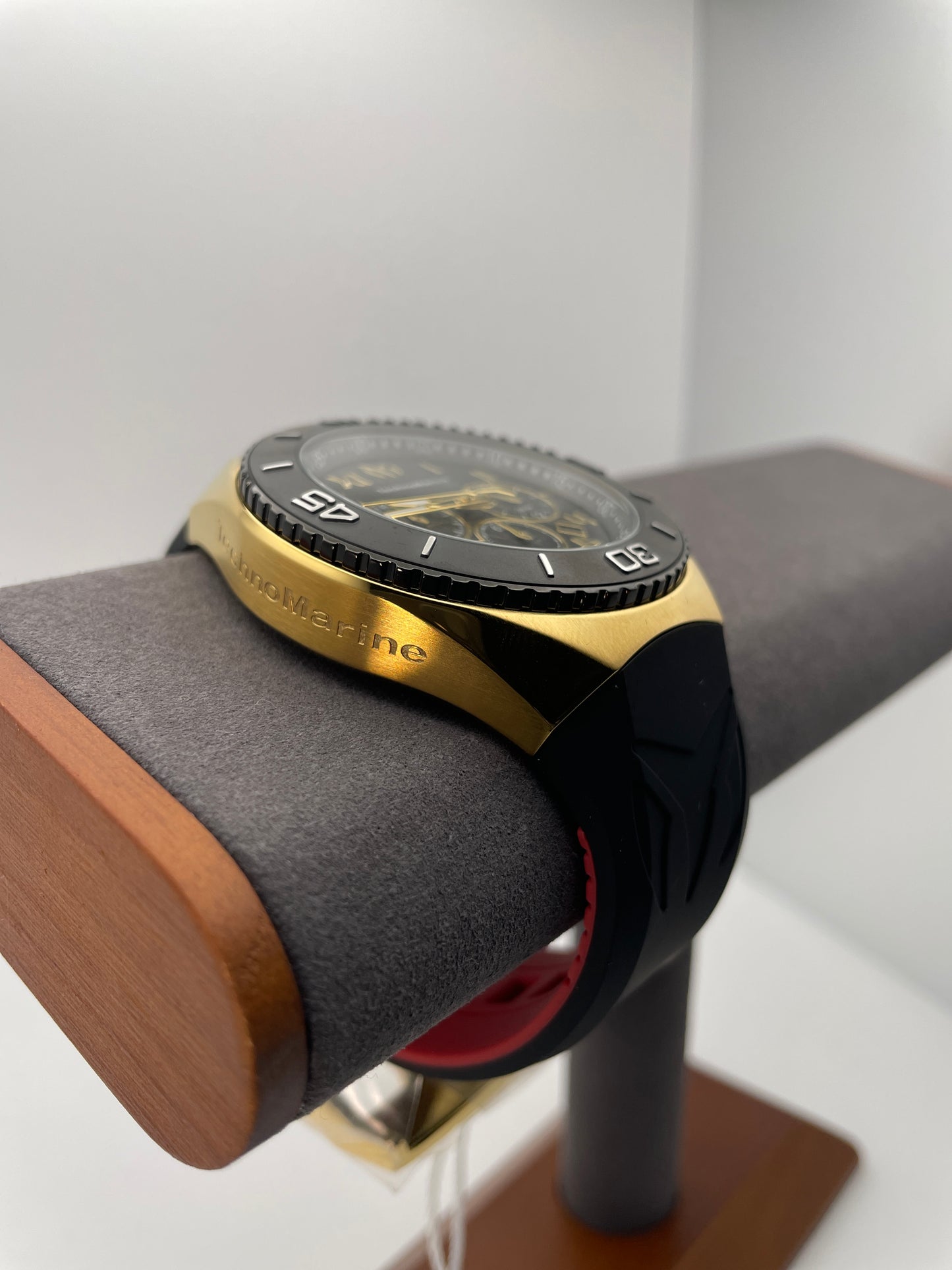 TECHNOMARINE TM-215066 - NEGRO, DORADO